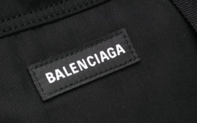 L’Étiquette Tissée Premium : Une Valeur Ajoutée pour Vos Créations